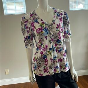 New Chico's Size 2 L Floral Paisley Pattern Knit Top Tee Shirt  Cotton
